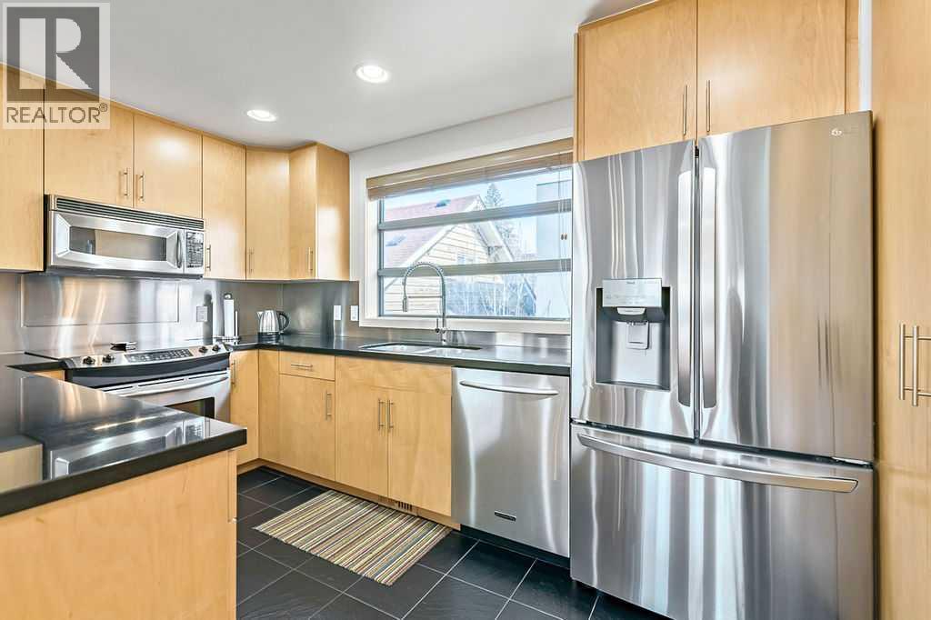 Single Family House for Sale in   A Street SW Killarney/Glengarry Calgary 