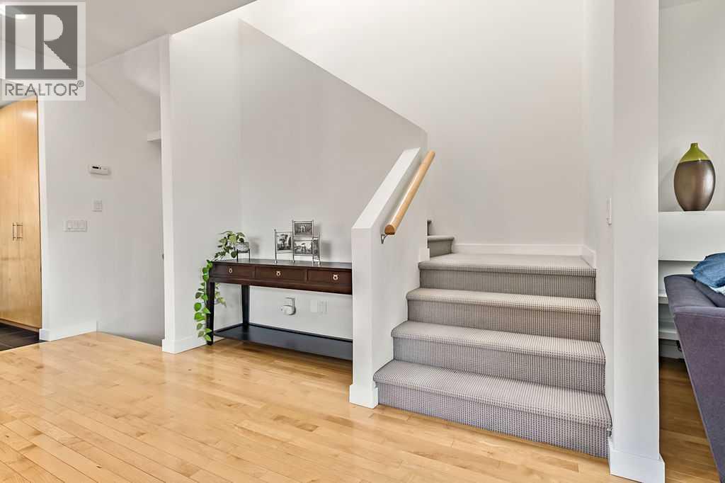 Single Family House for Sale in   A Street SW Killarney/Glengarry Calgary 