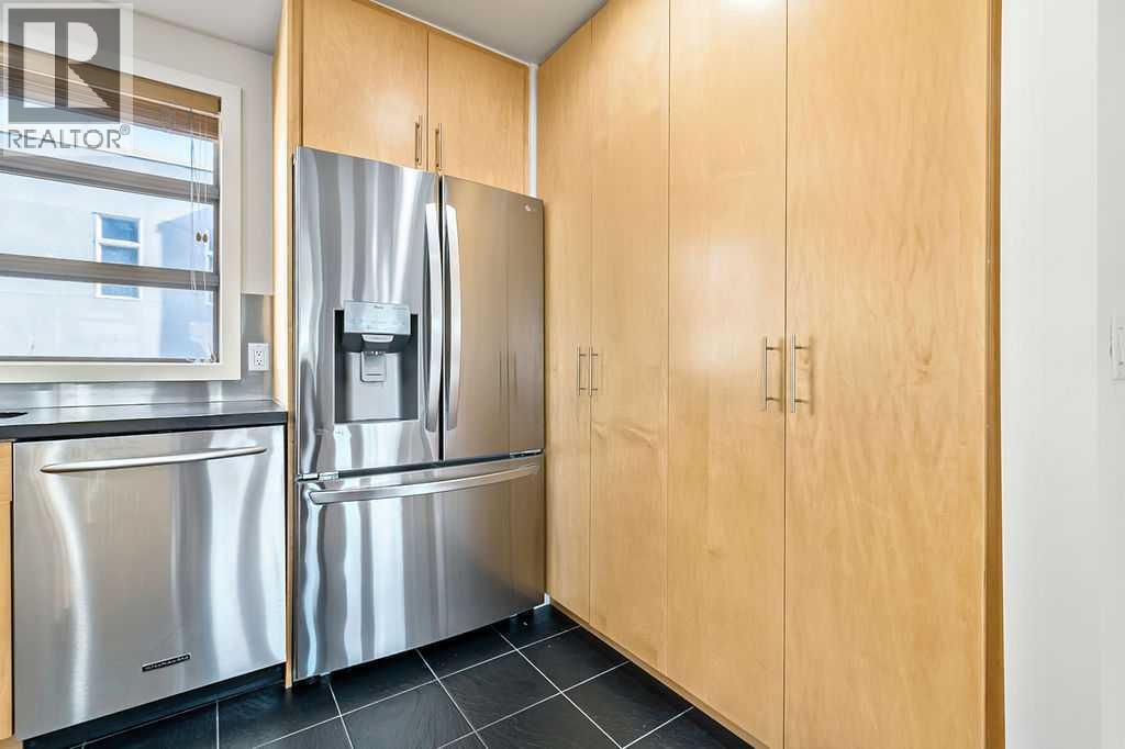 Single Family House for Sale in   A Street SW Killarney/Glengarry Calgary 