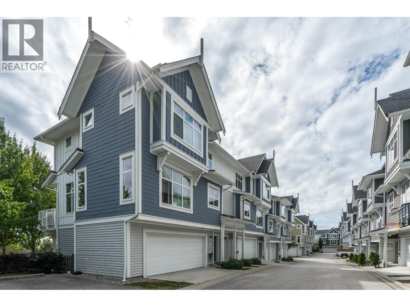 602 11295 PAZARENA PLACE, Maple Ridge