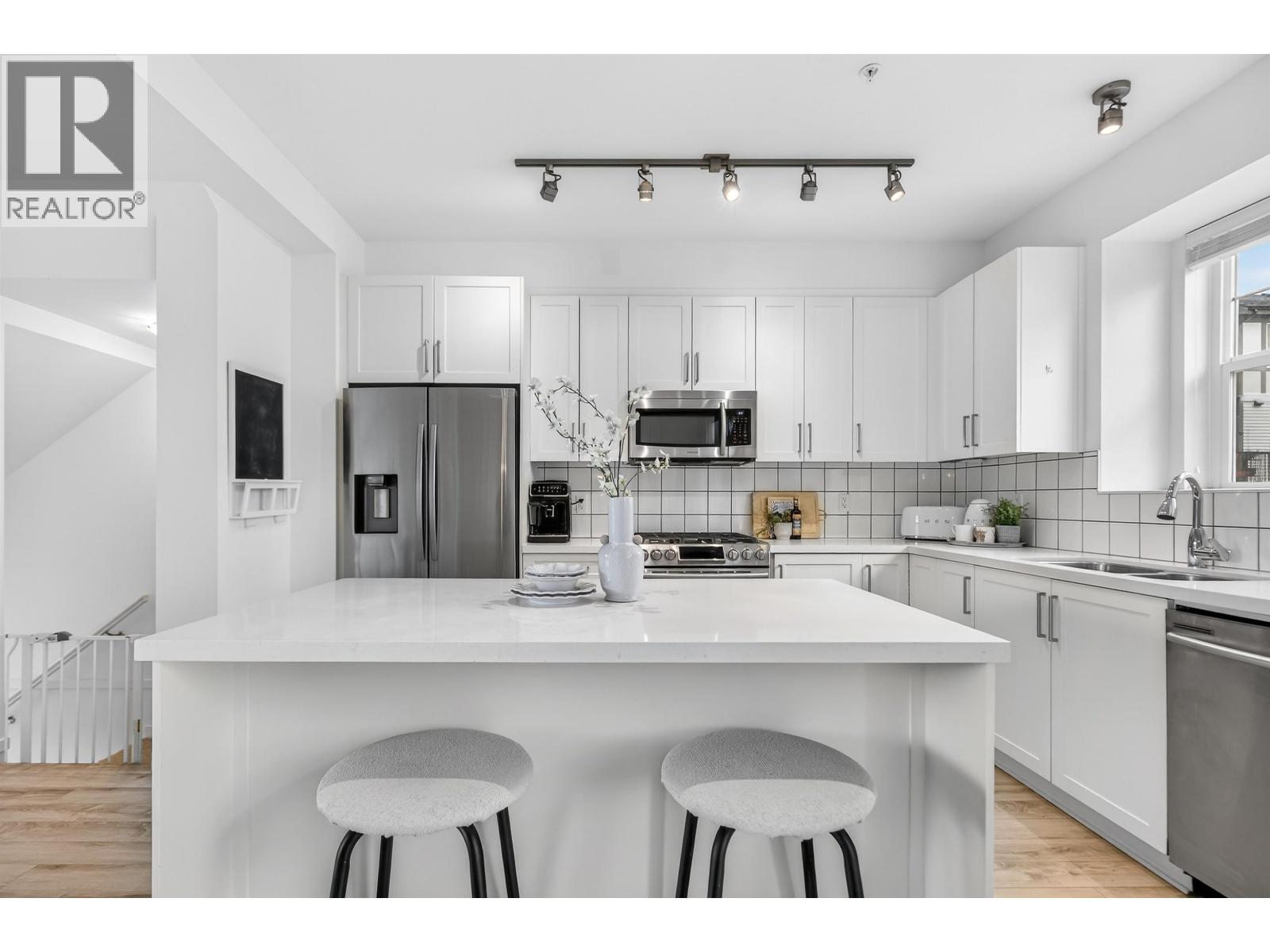 48 11272 240 STREET, Maple Ridge