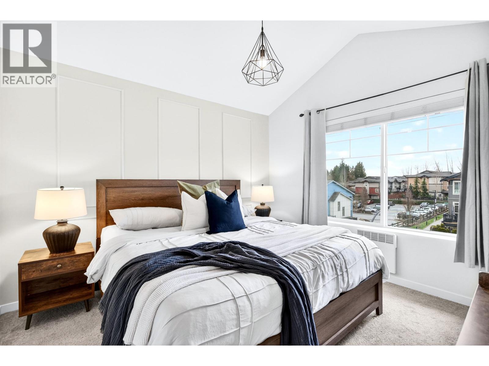 48 11272 240 STREET, Maple Ridge