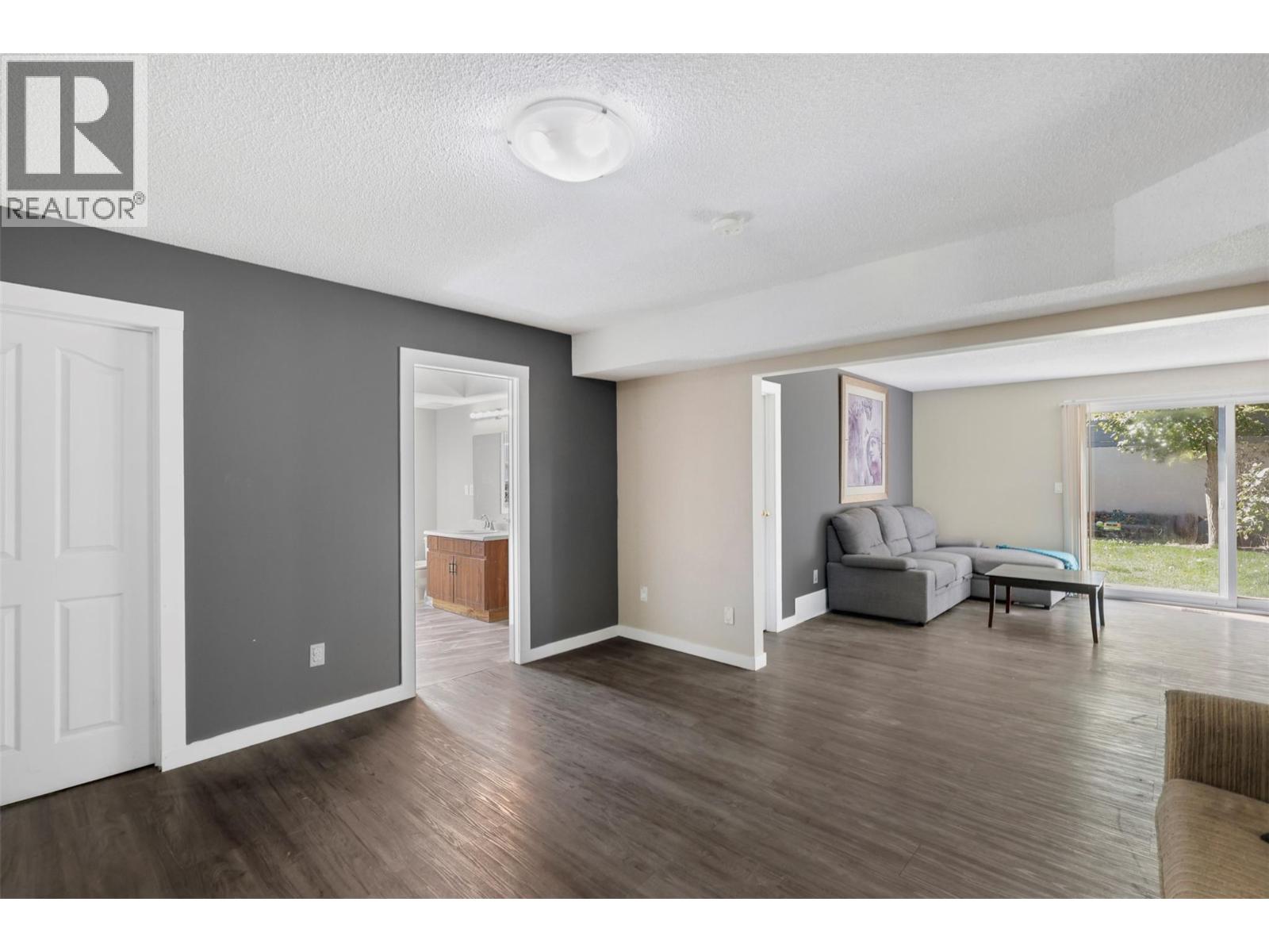  2156 VAN HORNE Drive, Kamloops