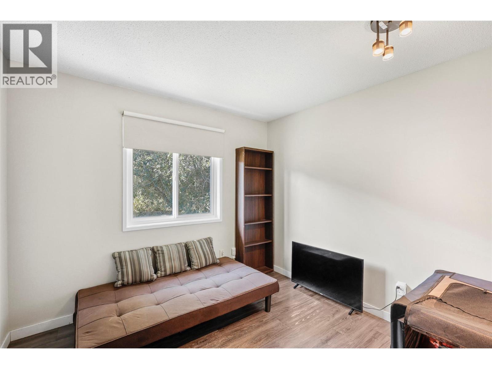  2156 VAN HORNE Drive, Kamloops