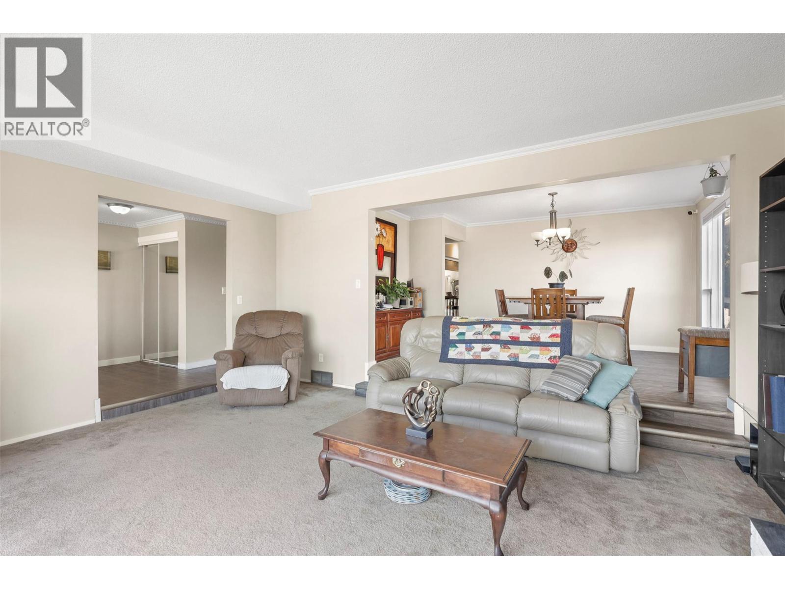  2156 VAN HORNE Drive, Kamloops