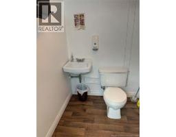 59 Queen Street, Edmundston, NB E3V1A4 Photo 12
