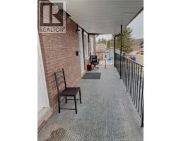 59 Queen Street, Edmundston, NB E3V1A4 Photo 33