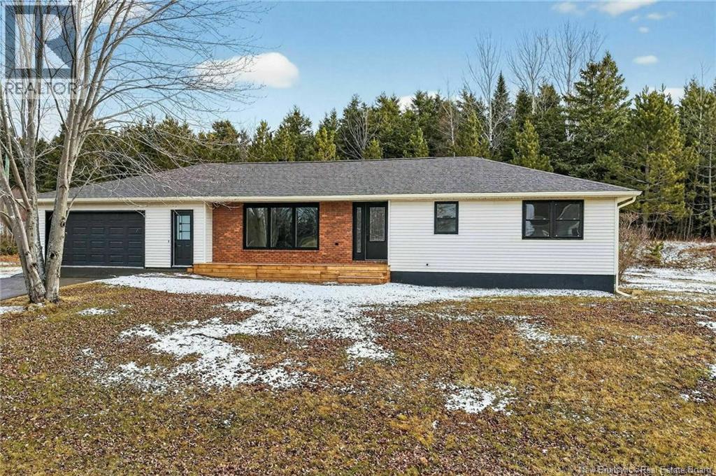 125 EVANGELINE STREET - 1