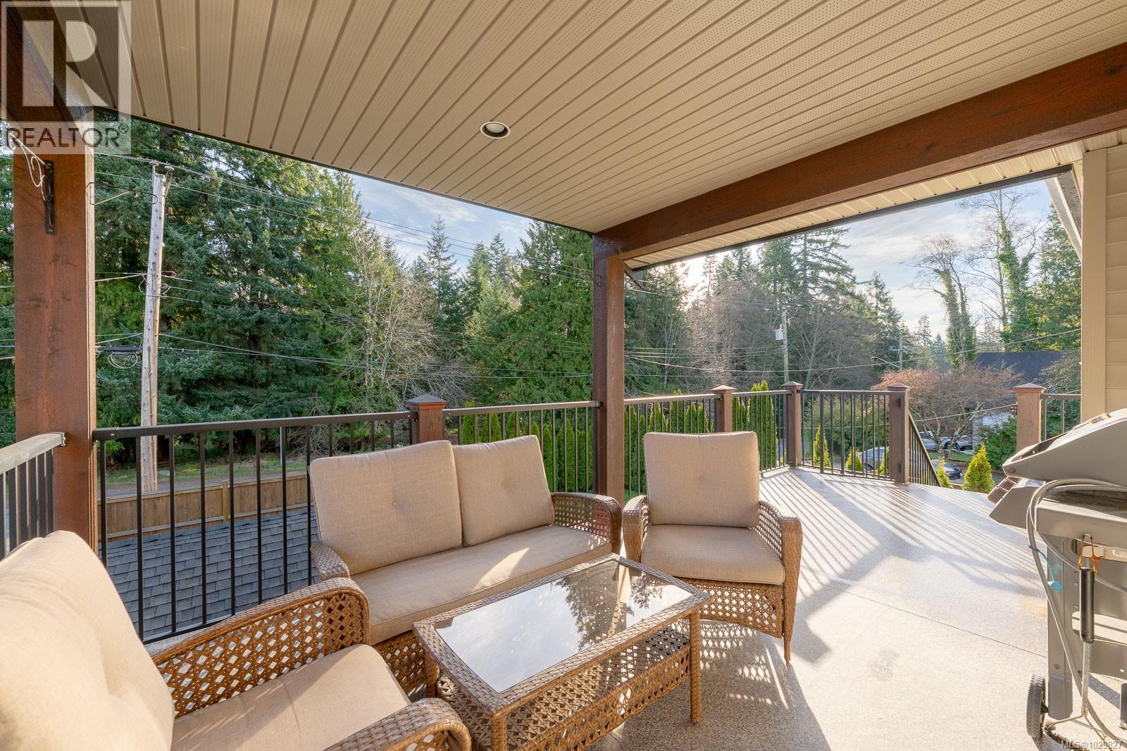 3050 CHARLES ST - 22