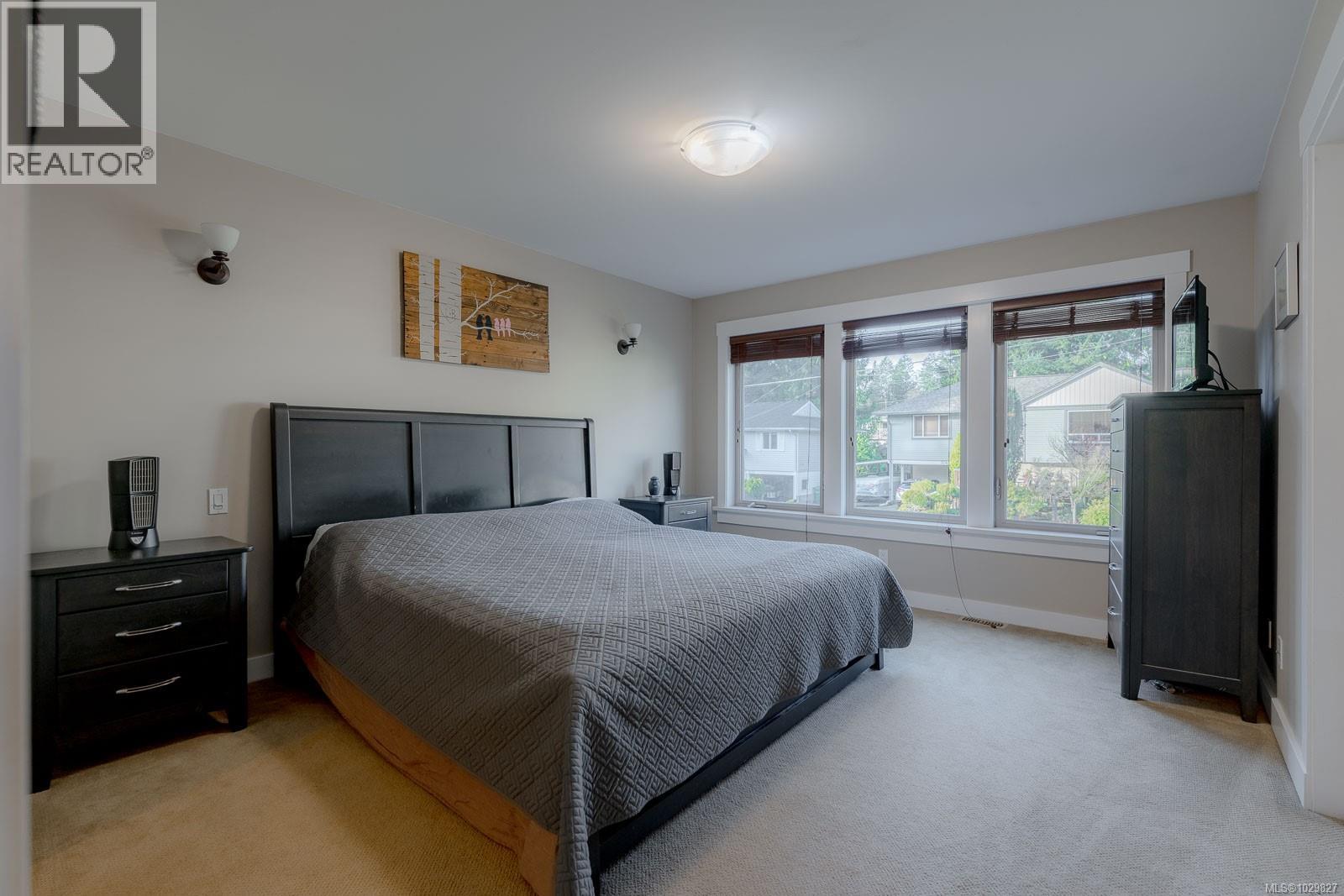 3050 CHARLES ST - 25