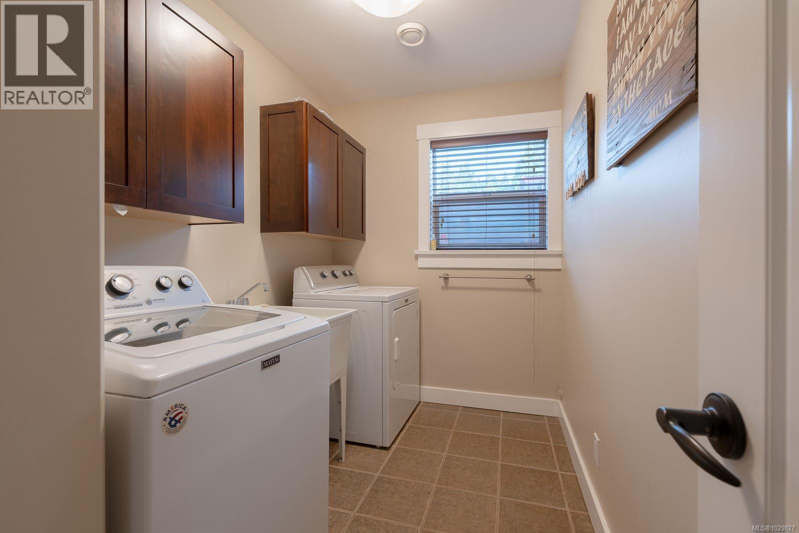 3050 CHARLES ST - 37