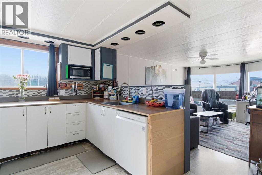 Single Family House Mobile Home for Sale in    Street NW Greenwood/Greenbriar Calgary 