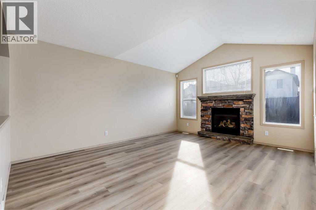 Single Family House for Sale in  New Brighton Manor SE New Brighton Calgary 