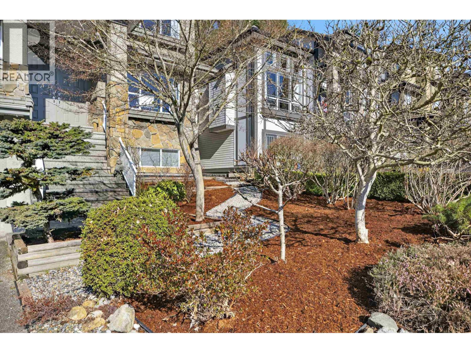 98 LINDEN Court - main photo