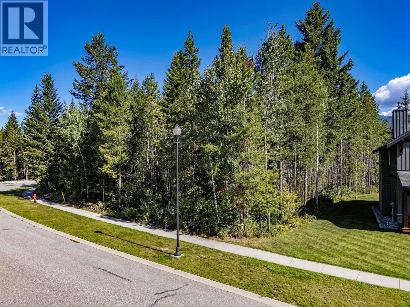  1520 Quartz Crescent, Golden