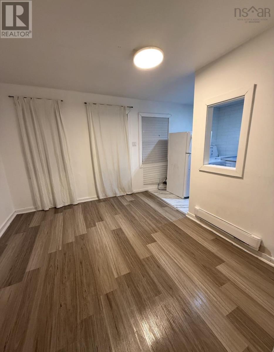 Property 7 of 9 of 15 Winona Street