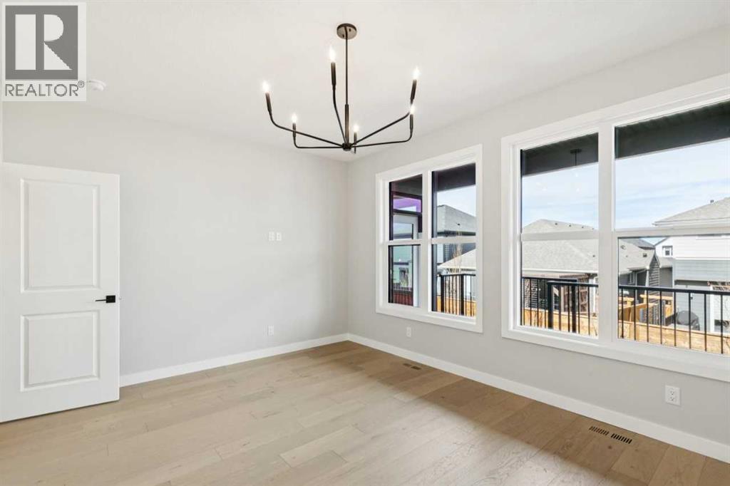 Single Family House Bungalow for Sale in  Shawnee Terrace SW Shawnee Slopes Calgary 