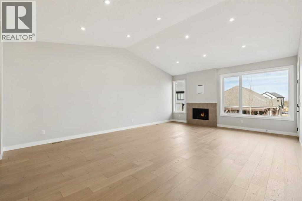 Single Family House Bungalow for Sale in  Shawnee Terrace SW Shawnee Slopes Calgary 