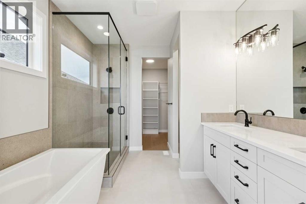 Single Family House Bungalow for Sale in  Shawnee Terrace SW Shawnee Slopes Calgary 