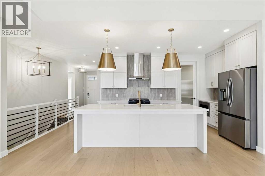 Single Family House Bungalow for Sale in  Shawnee Terrace SW Shawnee Slopes Calgary 