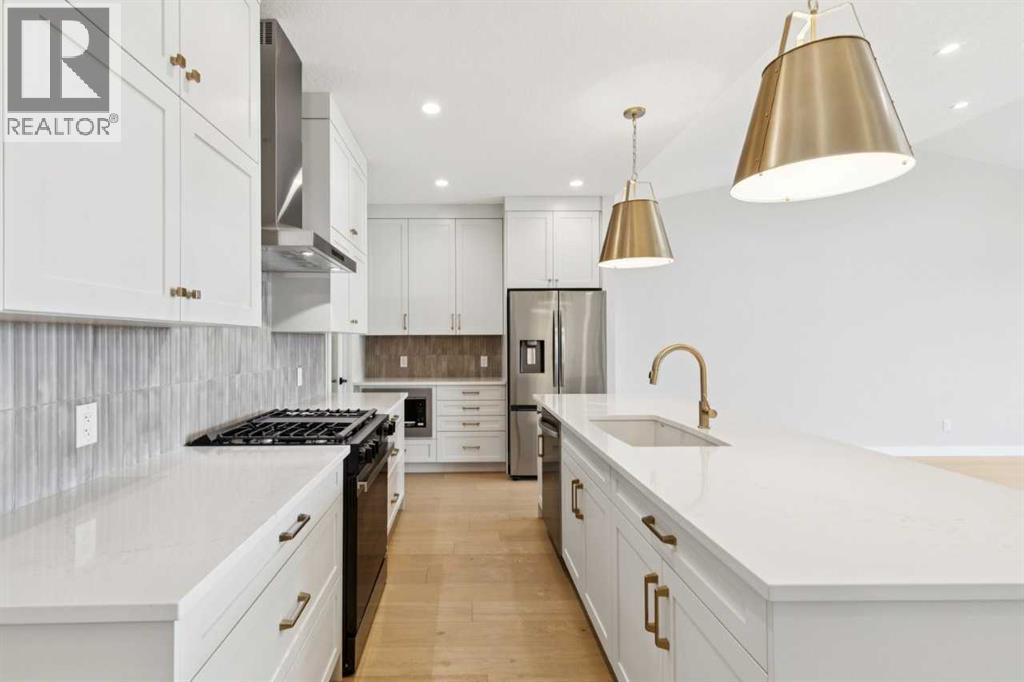 Single Family House Bungalow for Sale in  Shawnee Terrace SW Shawnee Slopes Calgary 