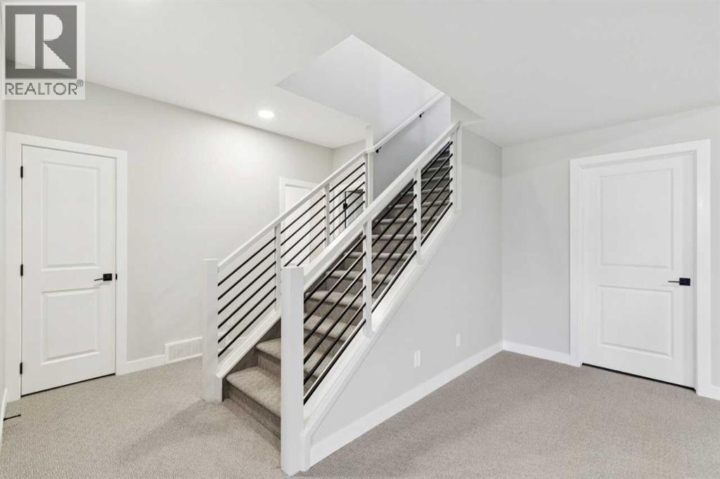 Single Family House Bungalow for Sale in  Shawnee Terrace SW Shawnee Slopes Calgary 