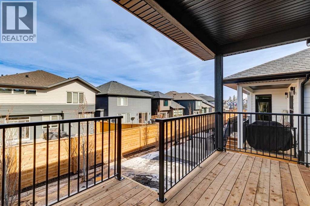 Single Family House Bungalow for Sale in  Shawnee Terrace SW Shawnee Slopes Calgary 