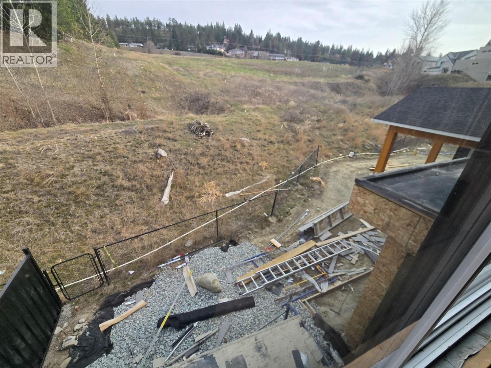  1016 Bull Crescent, Kelowna