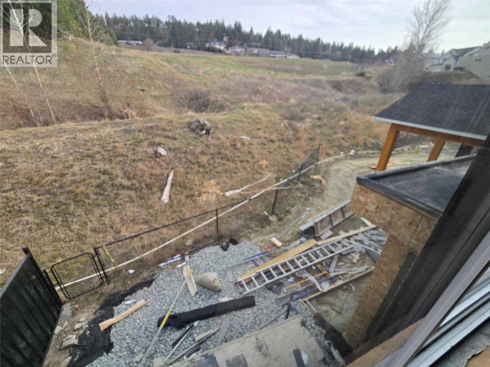  1016 Bull Crescent, Kelowna