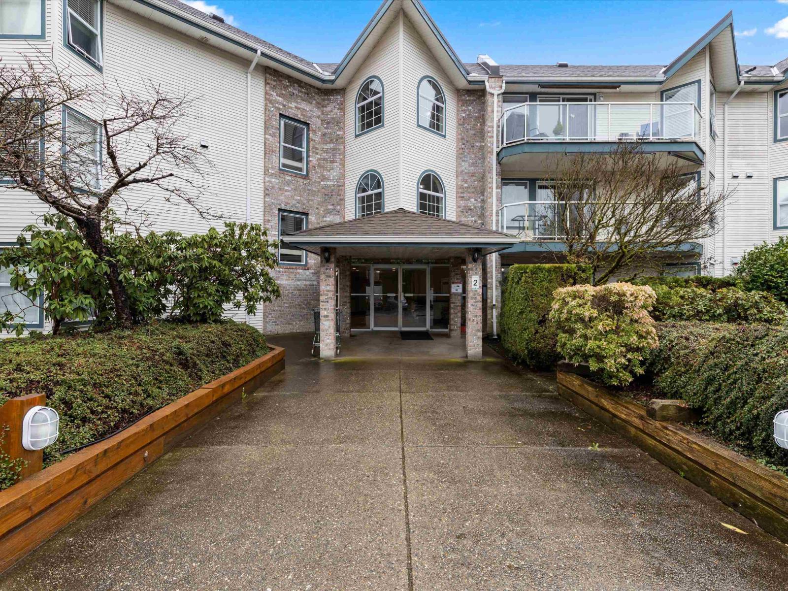 210 27358 32 Avenue - photo 2