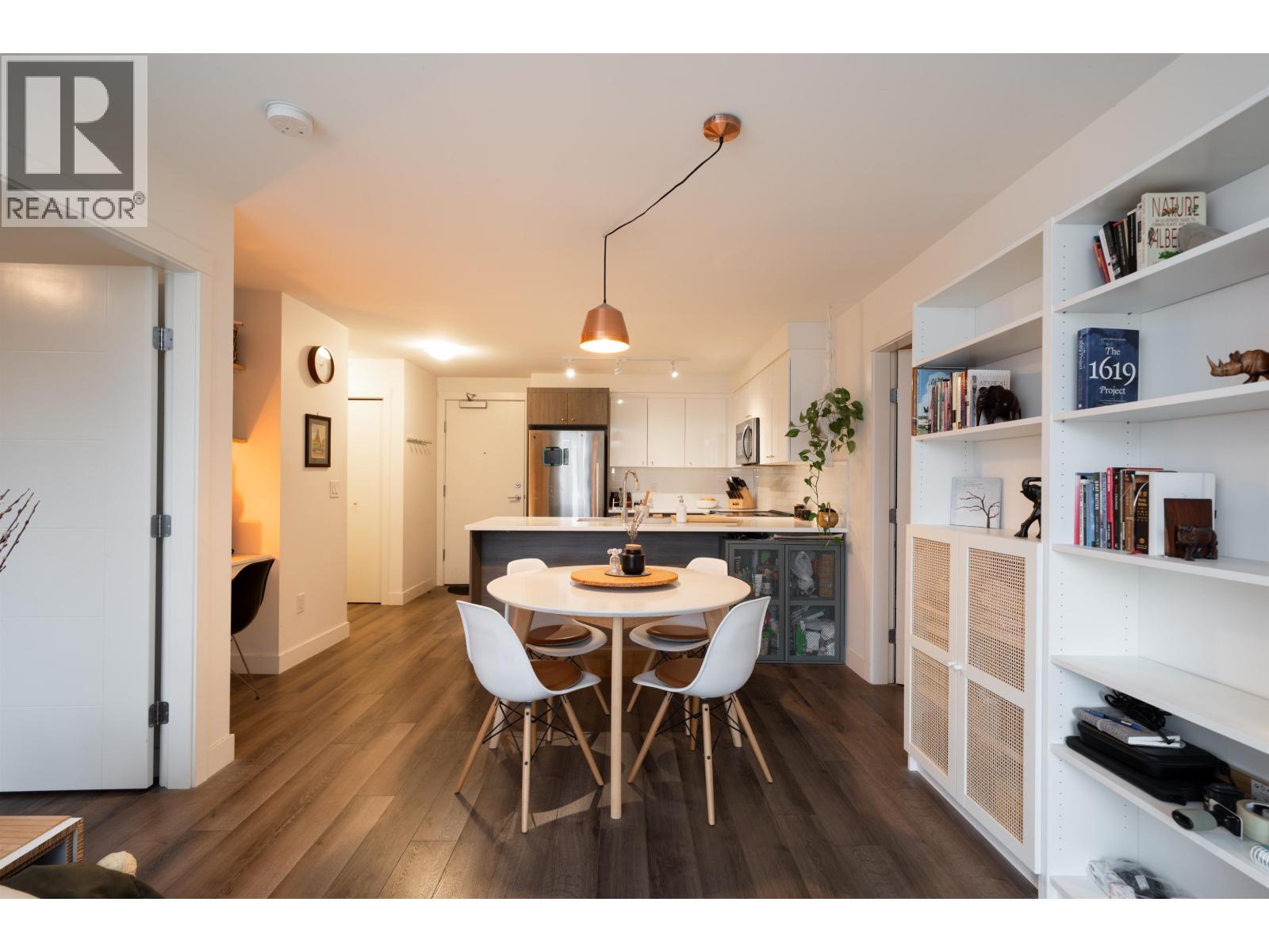 215 2525 CLARKE STREET, Port Moody