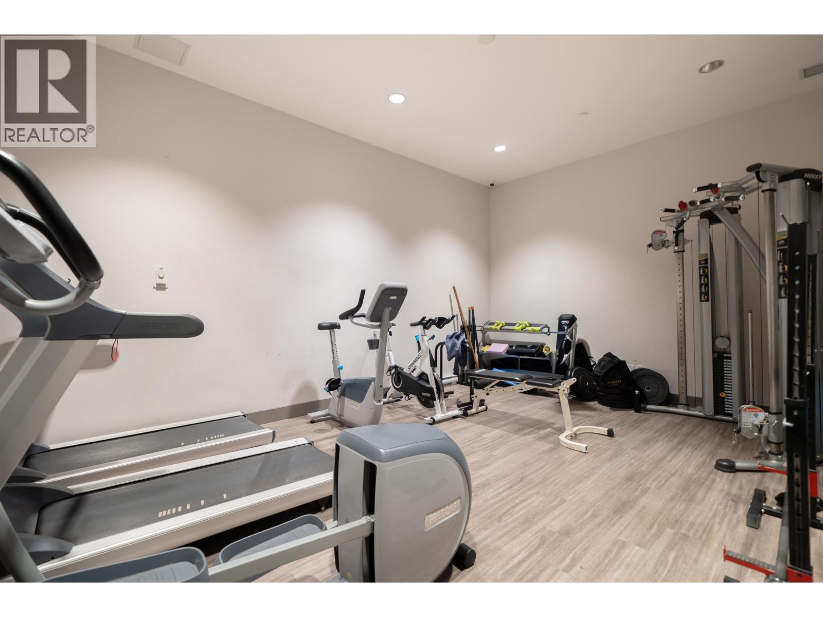 215 2525 CLARKE STREET, Port Moody