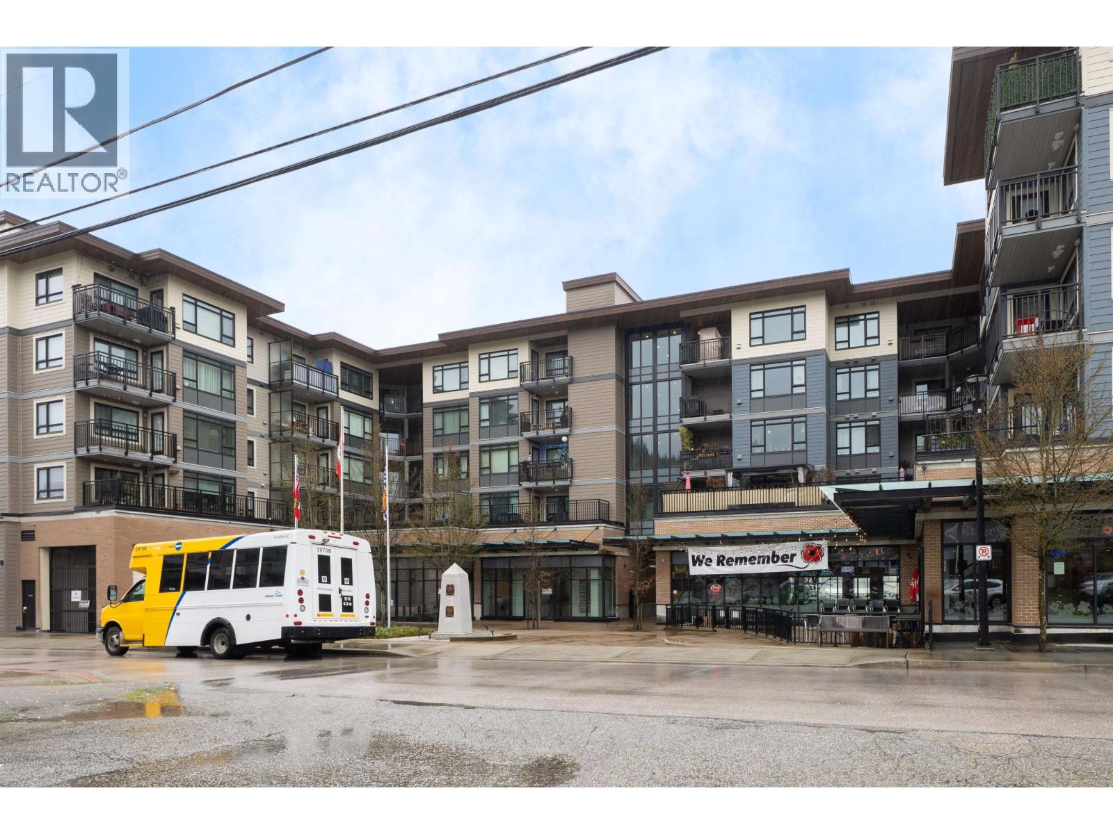 215 2525 CLARKE STREET, Port Moody