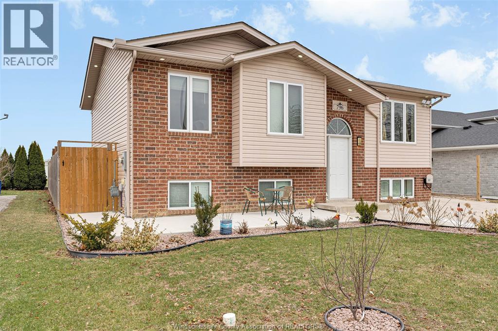 796 RICHMOND STREET - 2