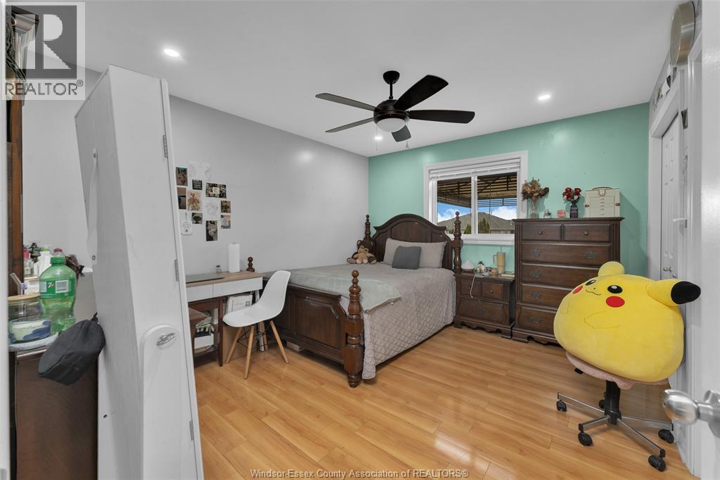 796 RICHMOND STREET - 23