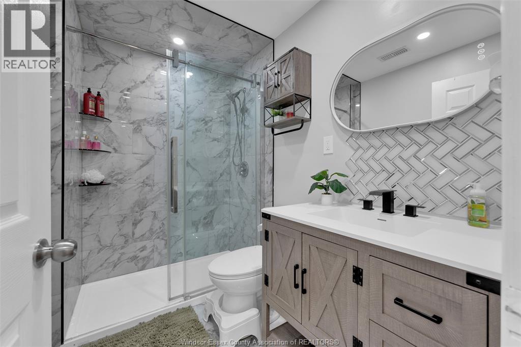 796 RICHMOND STREET - 28