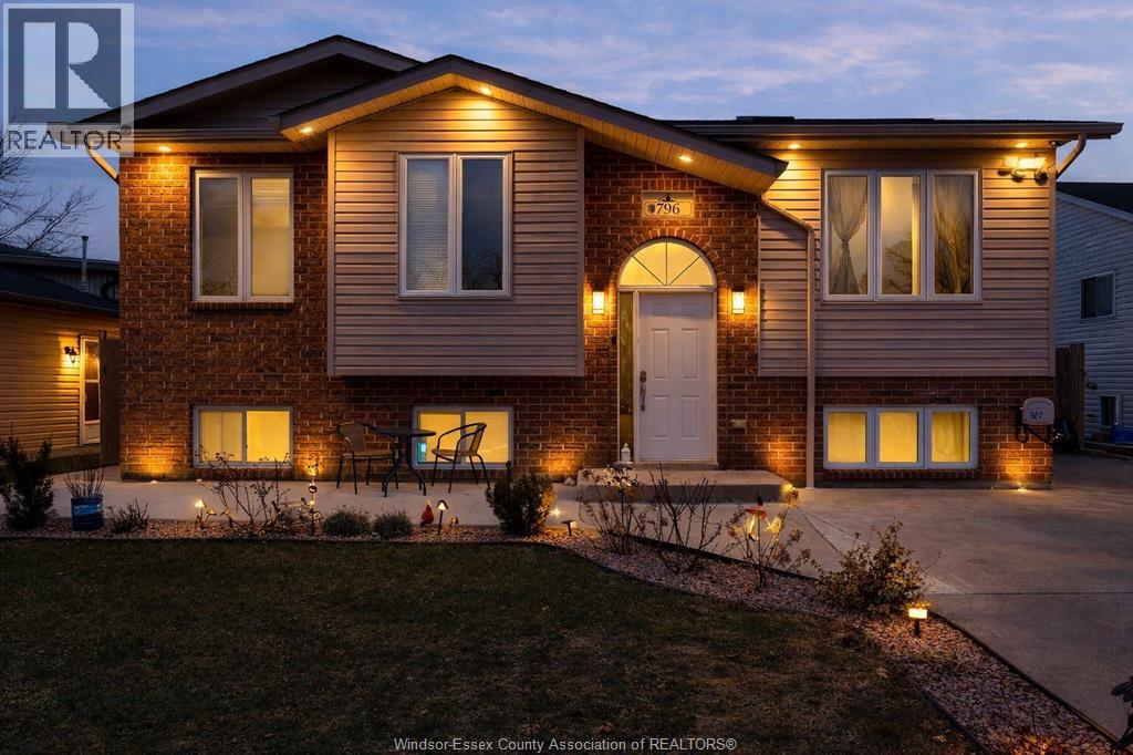 796 RICHMOND STREET - 36