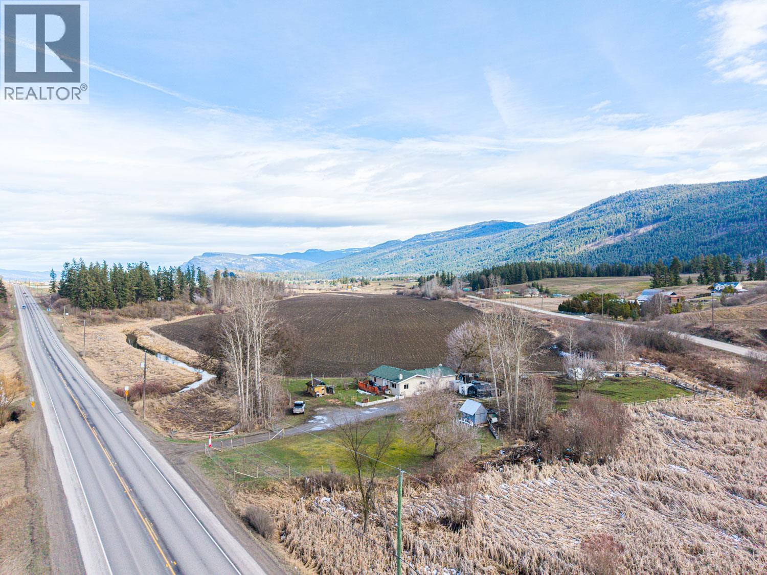  4536 97A Highway, Spallumcheen