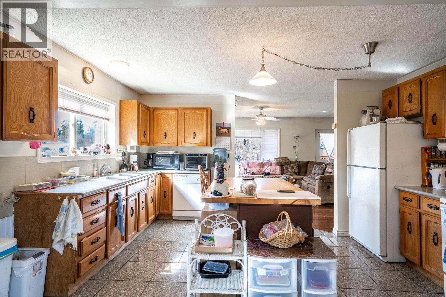  4536 97A Highway, Spallumcheen