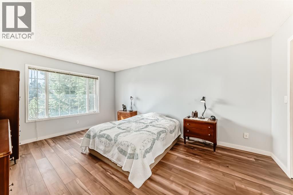Single Family House for Sale in  Sunmills Drive SE Sundance Calgary 