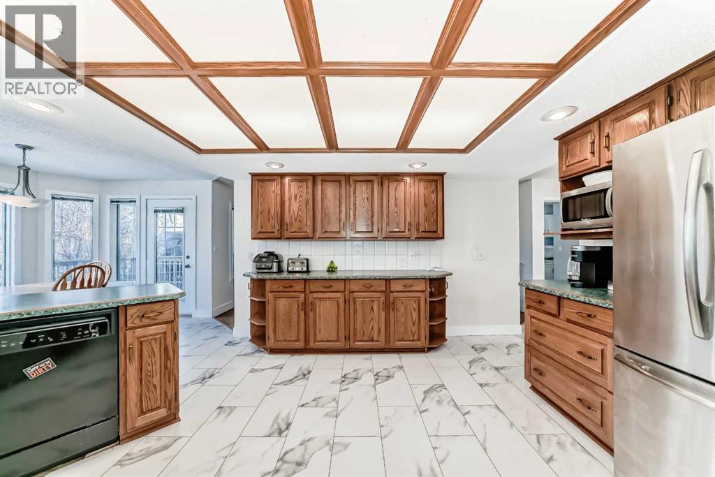 Single Family House for Sale in  Sunmills Drive SE Sundance Calgary 