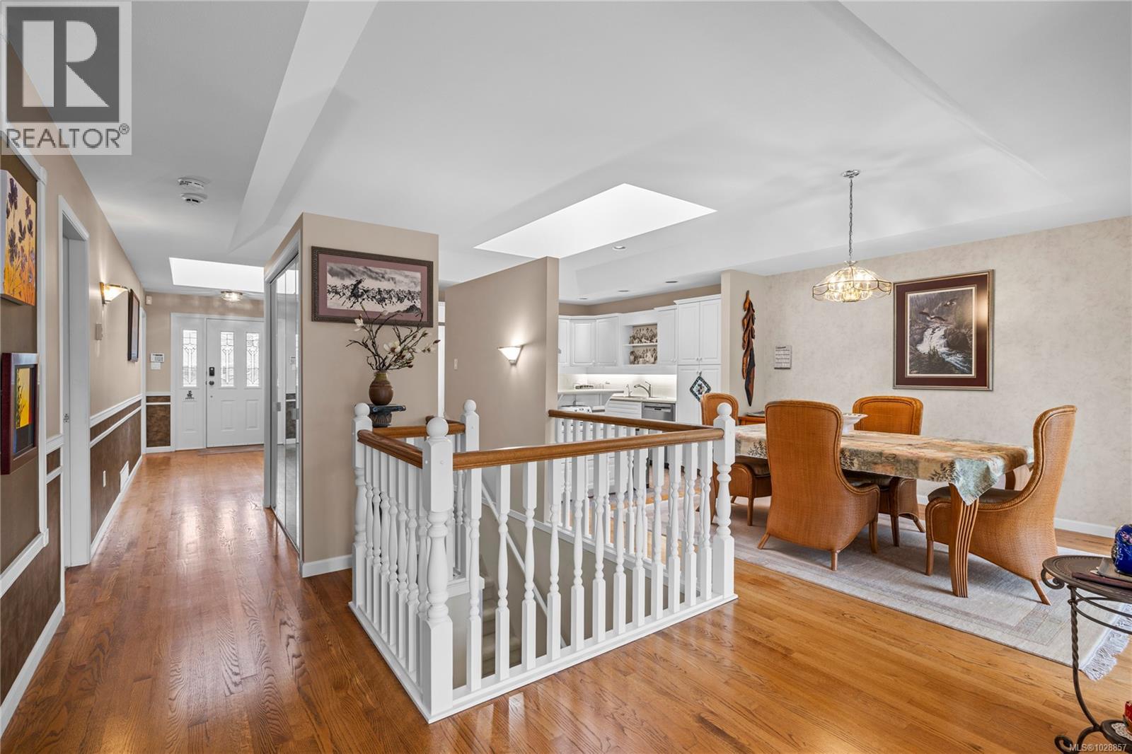 #38 529 Johnstone Rd - 23