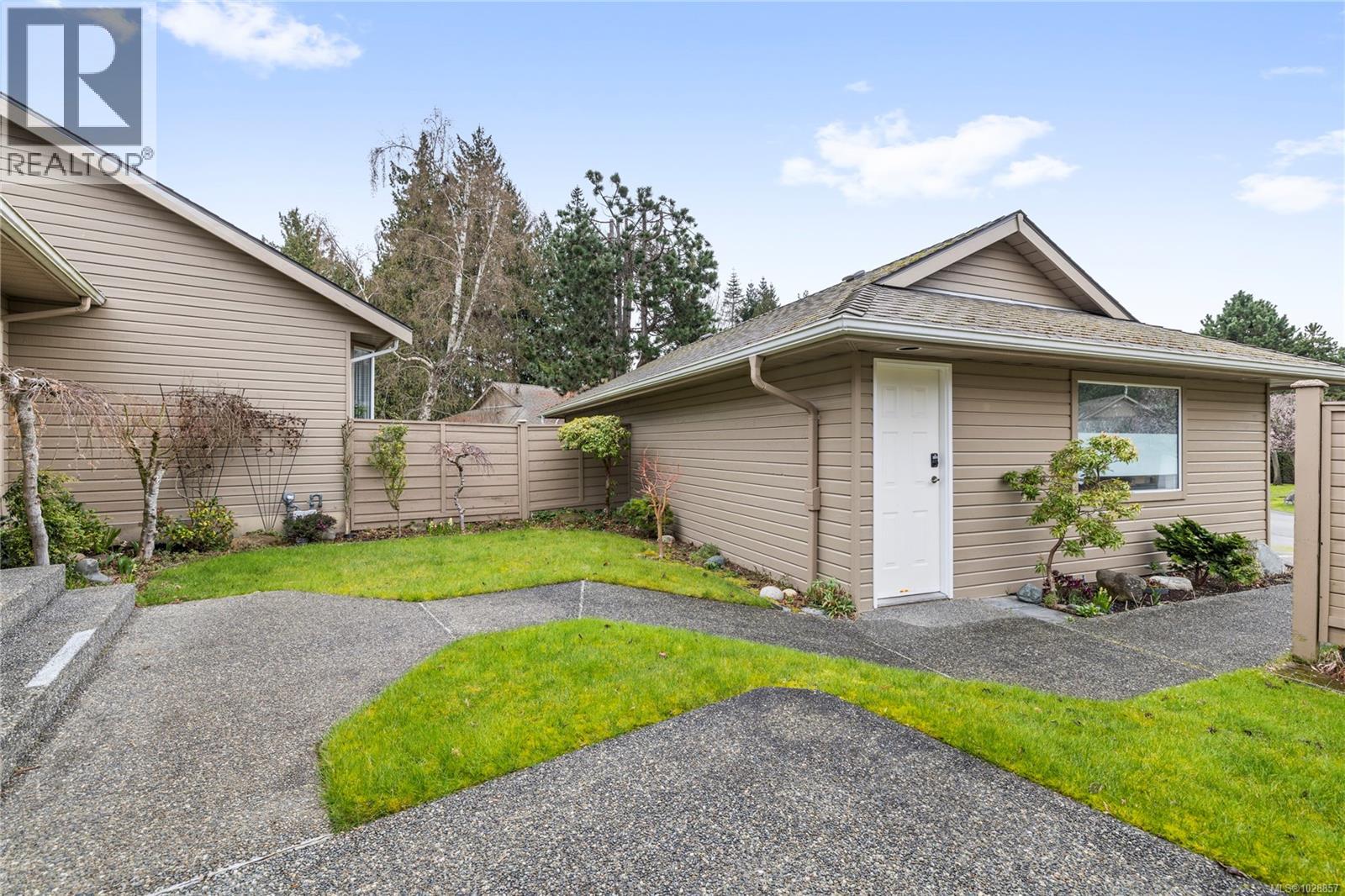 #38 529 Johnstone Rd - 2