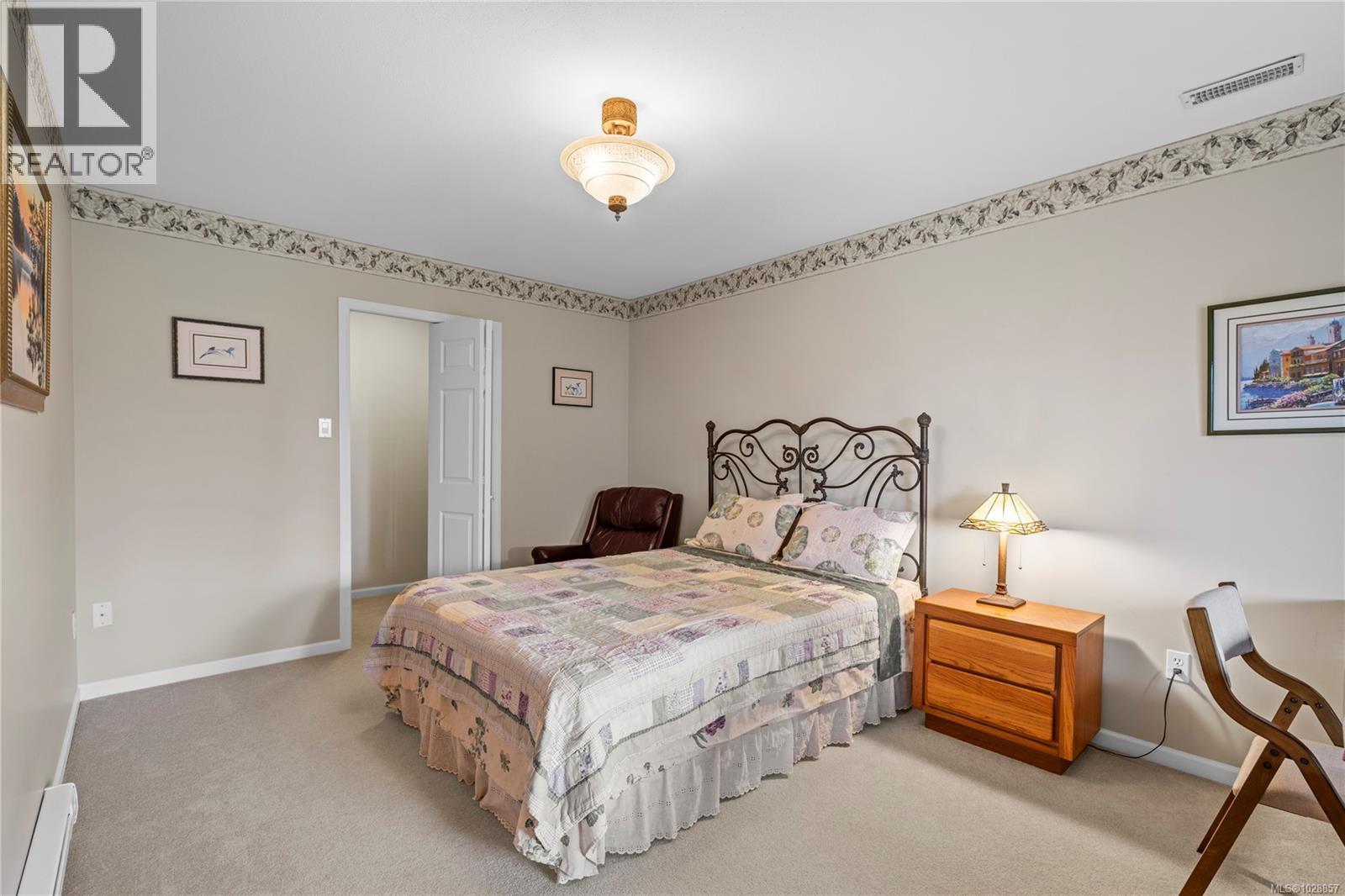 #38 529 Johnstone Rd - 30