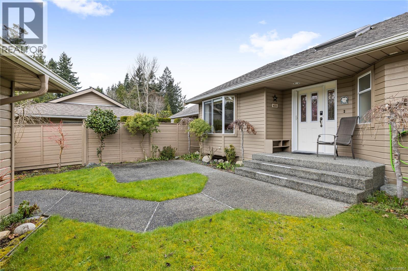 #38 529 Johnstone Rd - 44