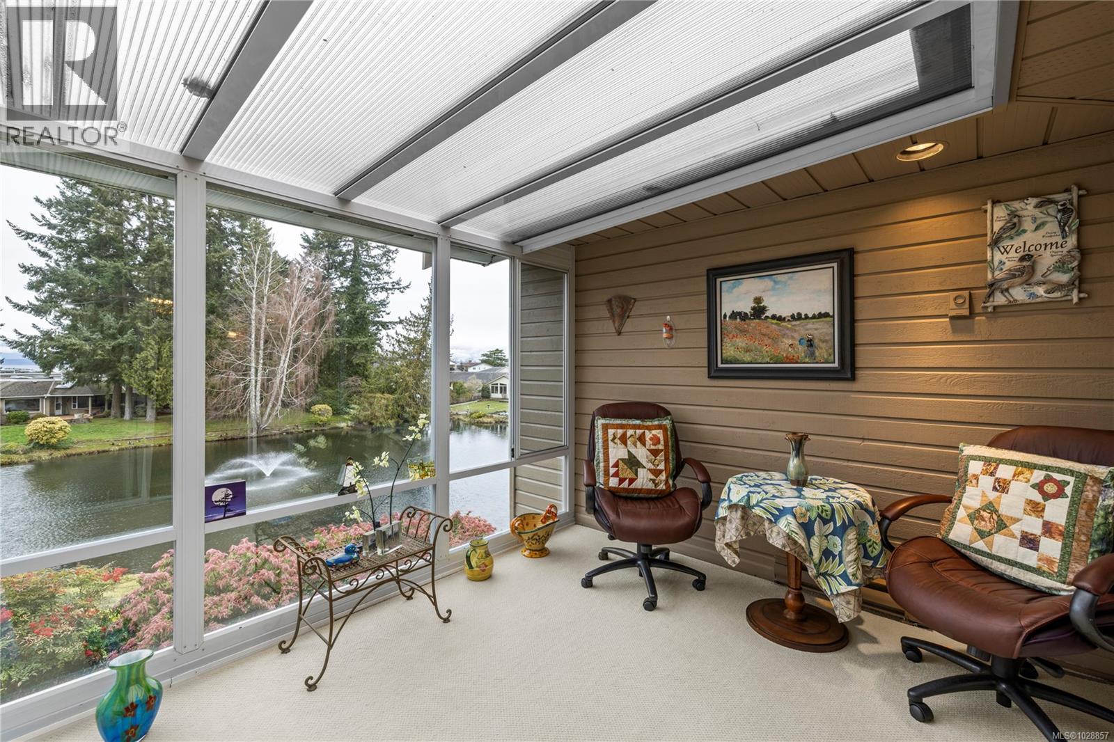#38 529 Johnstone Rd - 42