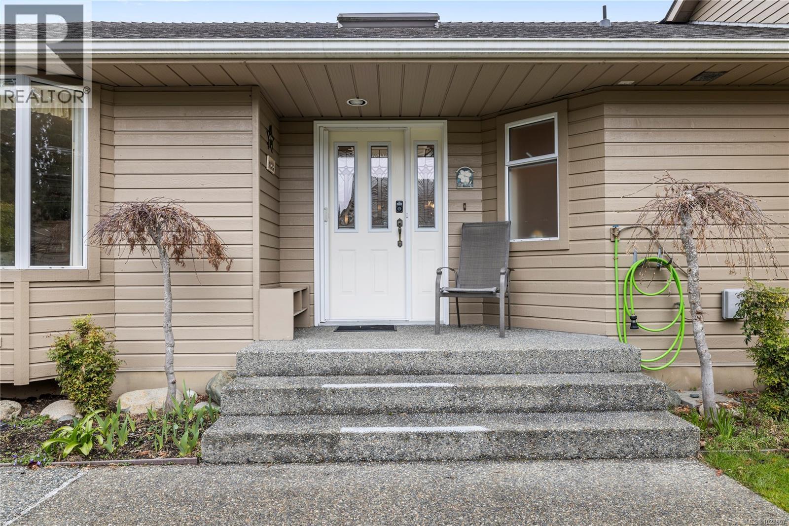 #38 529 Johnstone Rd - 43