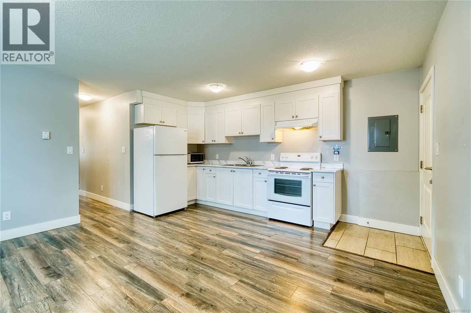 1098 SHELBY ANN AVE - 51