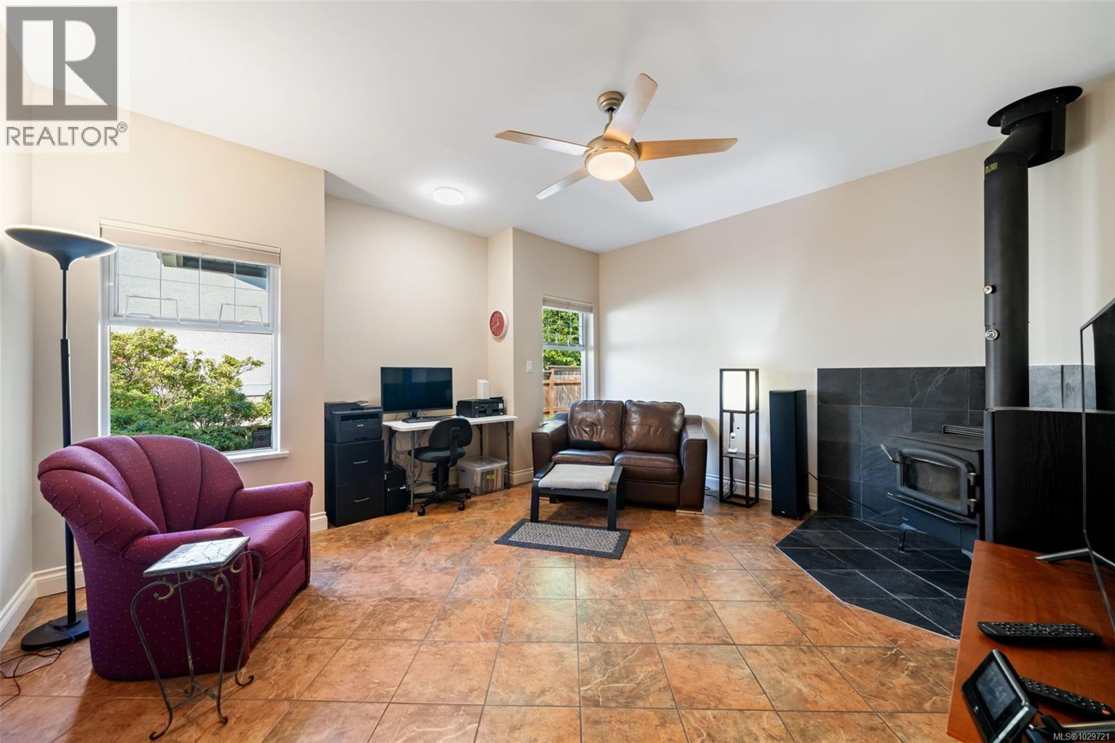  1286 Ocean View Drive, Saanich