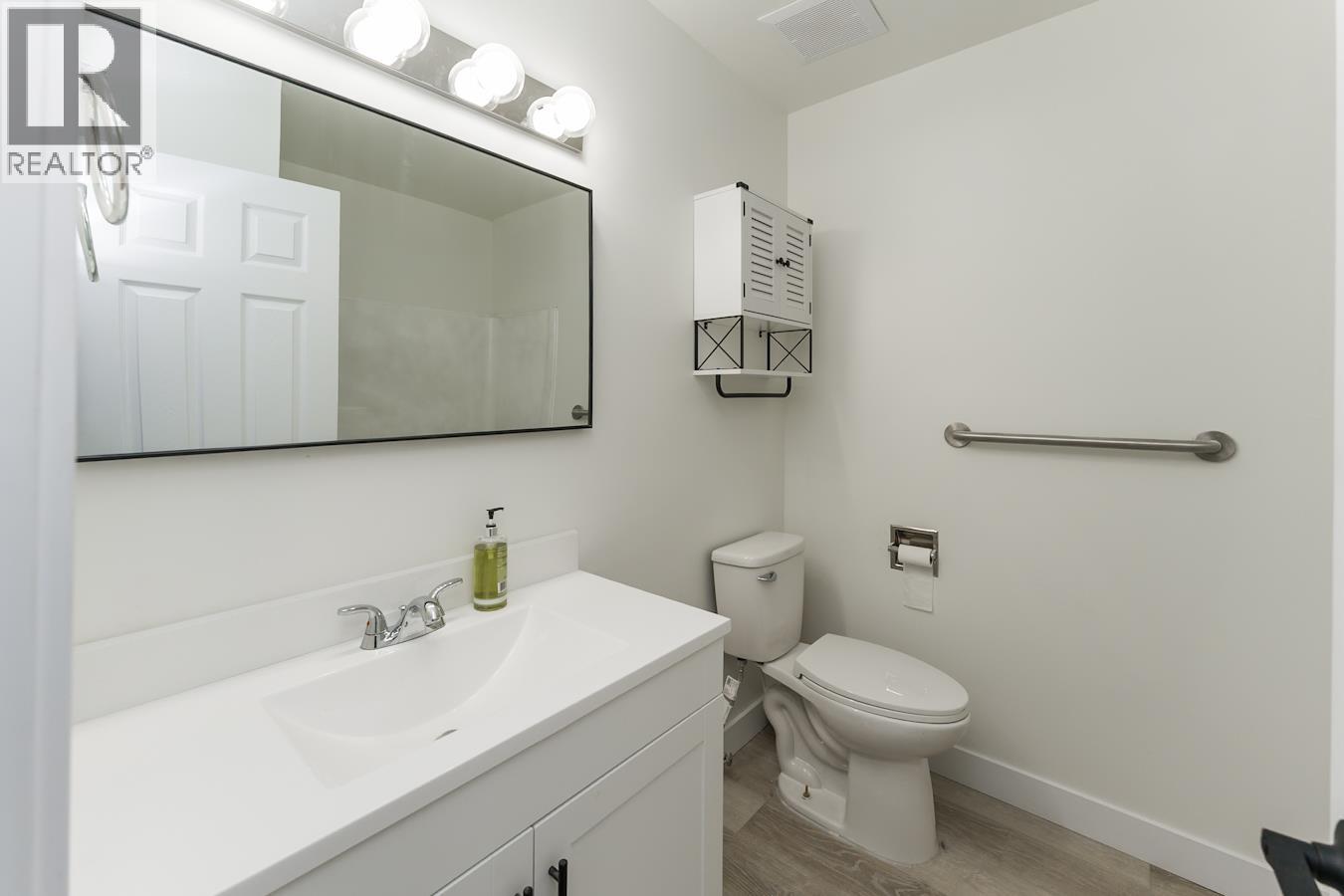 7790 QUEENS CRESCENT - 13